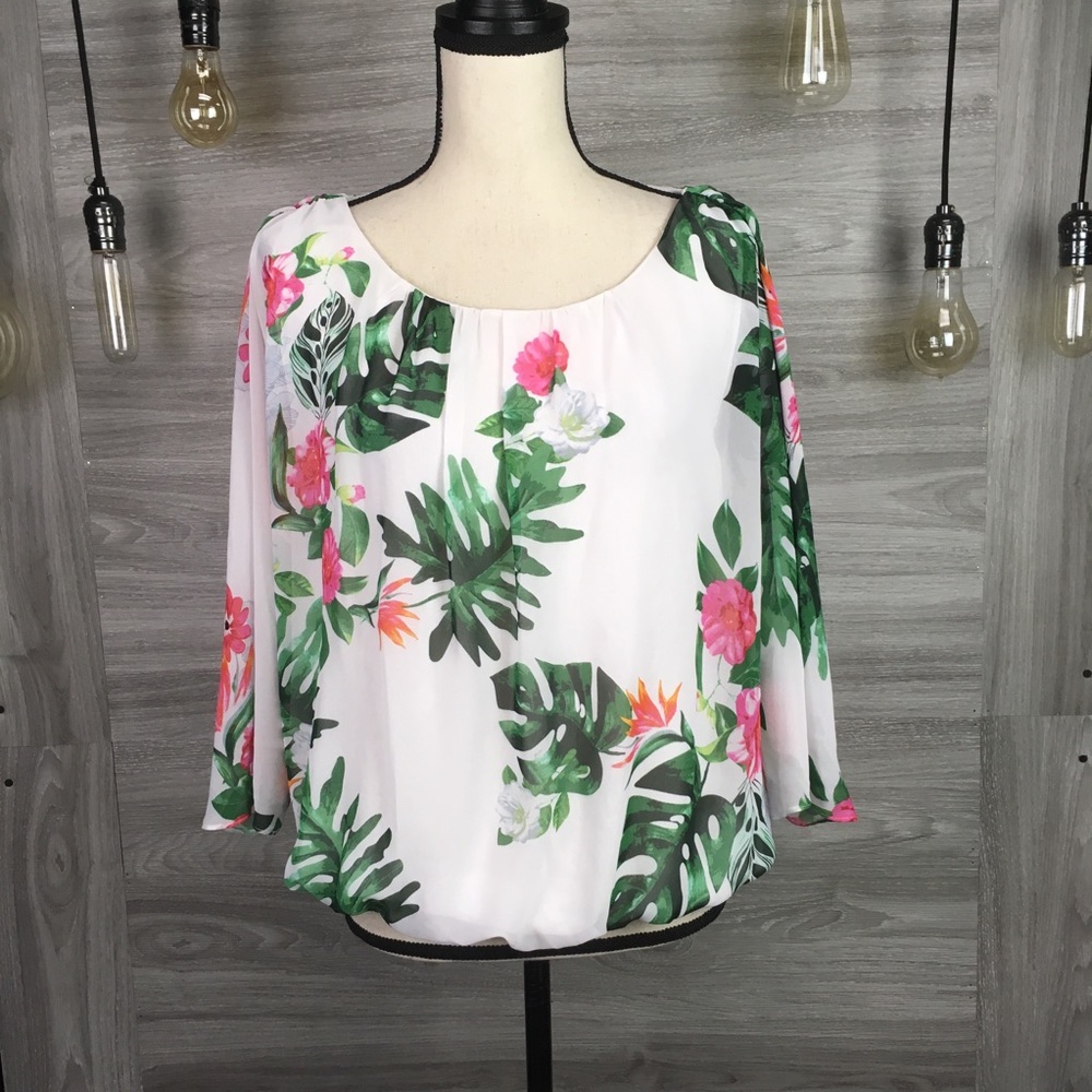 Vince Camuto Loose Fit Floral Tee Size L